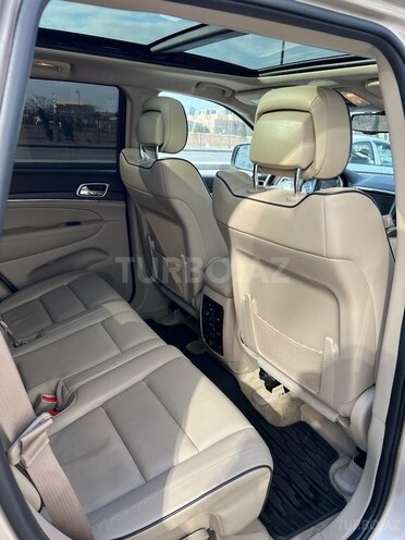 Jeep Cherokee 2015, 200,500 km - 3.0 l - Bakı