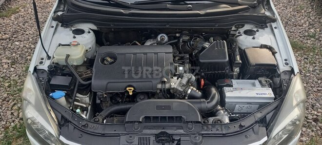 Kia Ceed 2010, 202,000 km - 1.6 л - Bakı