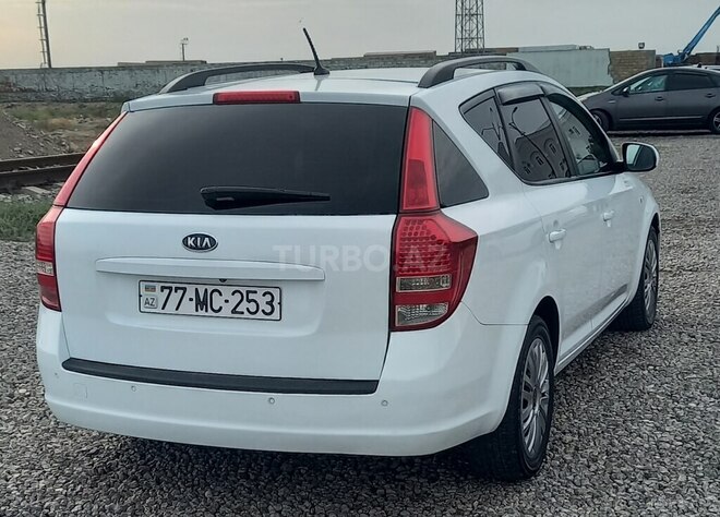 Kia Ceed 2010, 202,000 km - 1.6 л - Bakı