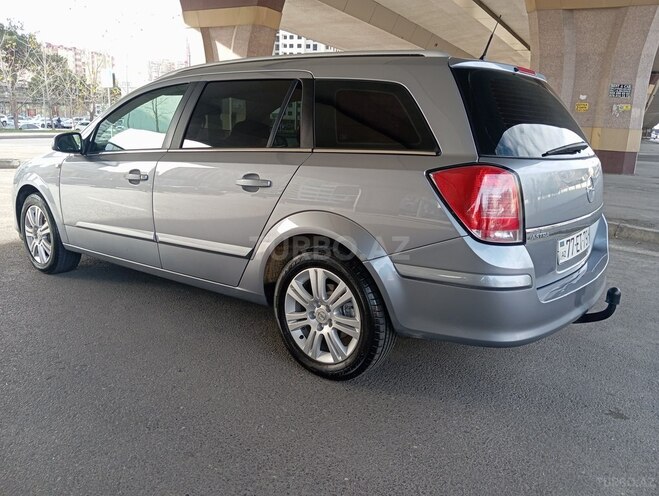 Opel Astra 2005, 260,000 km - 1.4 l - Bakı