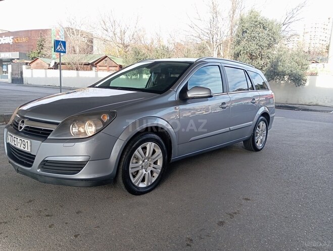 Opel Astra 2005, 260,000 km - 1.4 l - Bakı