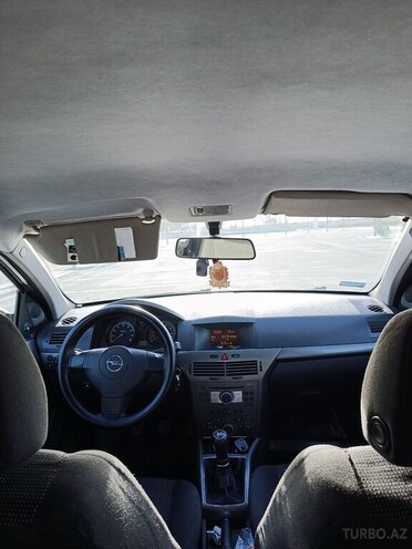 Opel Astra 2005, 380,000 km - 1.4 l - Bakı