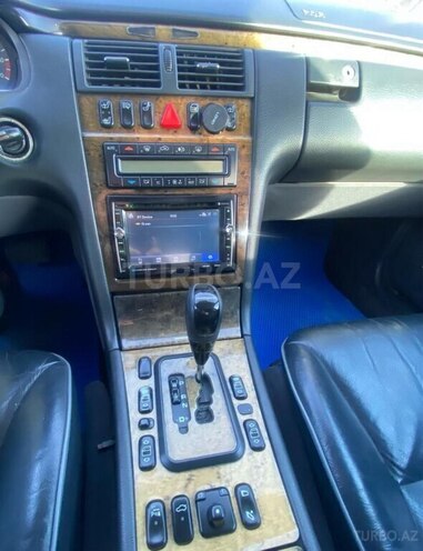 Mercedes E 240 2000, 426,000 km - 2.4 l - Bakı