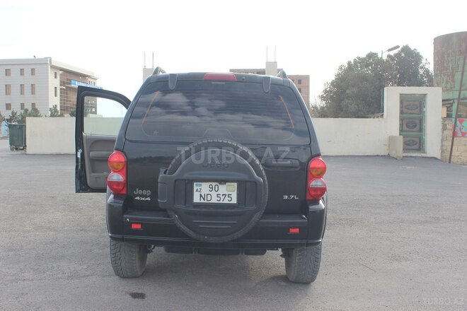 Jeep Cherokee 2003, 273,467 km - 3.7 l - Bakı