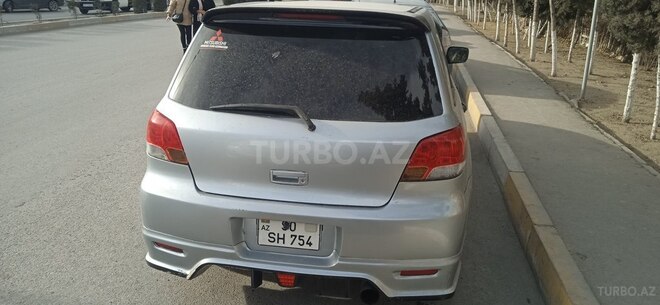 Mitsubishi Airtrek 2003, 200,000 km - 2.0 l - Sumqayıt