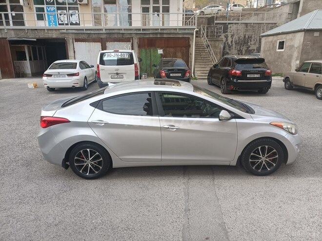 Hyundai Elantra 2013, 140,000 km - 1.8 л - Bakı