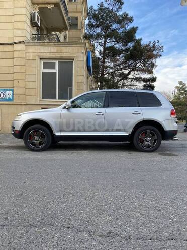 Volkswagen Touareg 2004, 231,000 km - 3.2 л - Bakı
