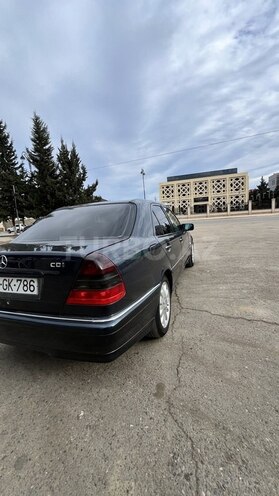 Mercedes C 220 2000, 570,000 km - 2.2 l - Biləsuvar