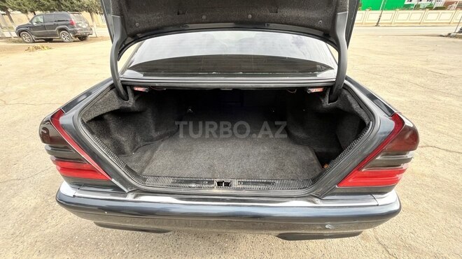 Mercedes C 220 2000, 570,000 km - 2.2 l - Biləsuvar