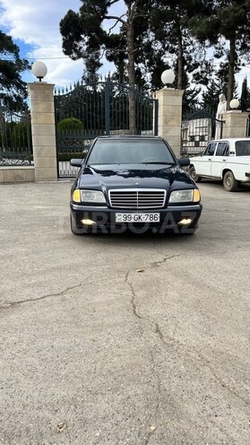 Mercedes C 220 2000, 570,000 km - 2.2 l - Biləsuvar