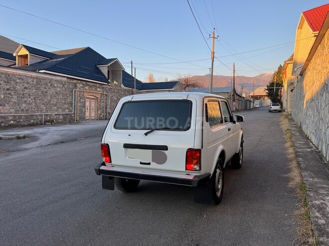 LADA (VAZ) Niva 2015, 135,000 km - 1.7 l - Şəki