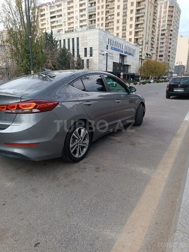 Hyundai Elantra 2017, 126,700 km - 2.0 l - Bakı