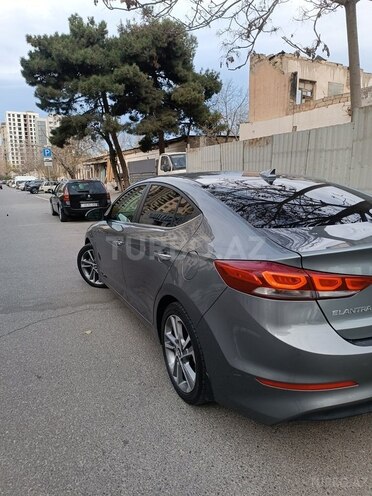 Hyundai Elantra 2017, 126,700 km - 2.0 l - Bakı