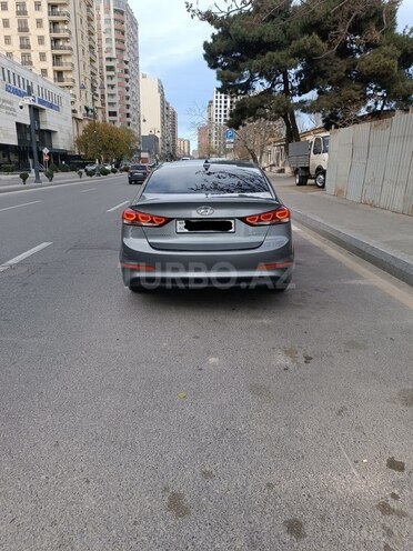 Hyundai Elantra 2017, 126,700 km - 2.0 l - Bakı