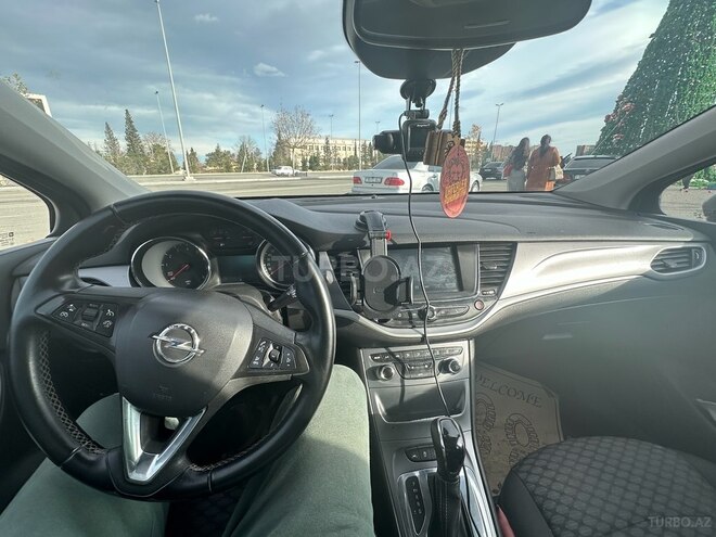 Opel Astra 2017, 110,000 km - 1.4 l - Bakı