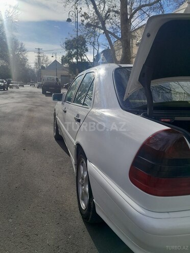 Mercedes C 180 1998, 330,000 km - 1.8 l - Gəncə