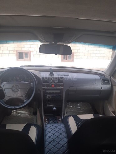 Mercedes C 230 1996, 411,000 km - 2.3 л - Salyan