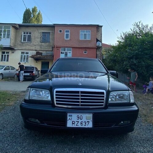 Mercedes C 200 1999, 336,000 km - 2.0 л - Naftalan