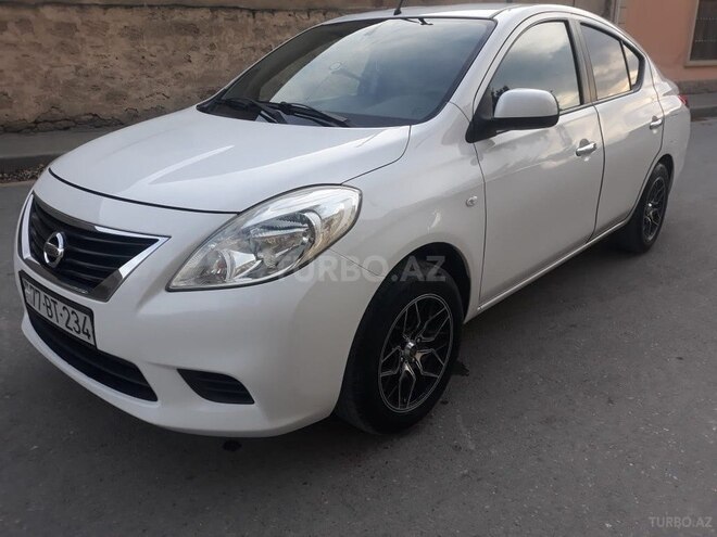 Nissan Sunny 2015, 70,000 km - 1.2 l - Bakı