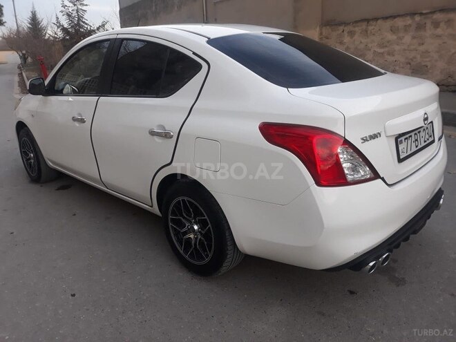 Nissan Sunny 2015, 70,000 km - 1.2 l - Bakı