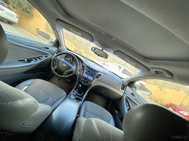 Hyundai Sonata 2011, 321,869 km - 2.0 л - Bakı