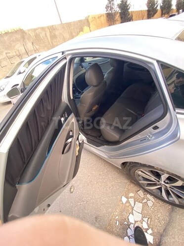 Hyundai Sonata 2011, 321,869 km - 2.0 л - Bakı
