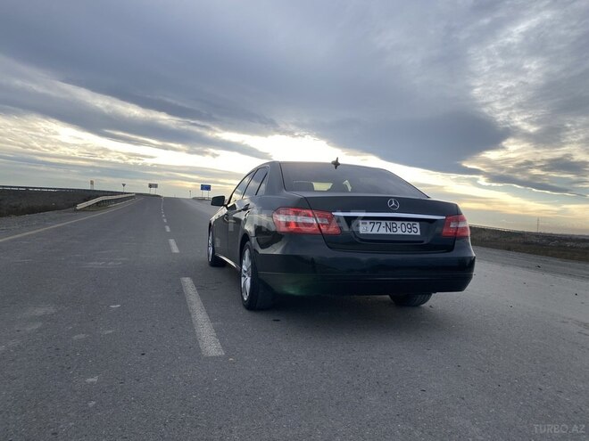 Mercedes E 220 2011, 238,000 km - 2.2 л - Ucar