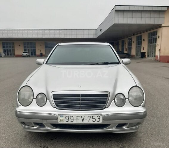 Mercedes E 270 2001, 389,000 km - 2.7 l - İmişli