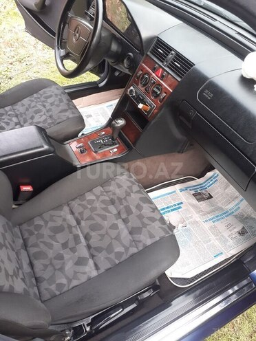 Mercedes C 180 1997, 350,000 km - 1.8 l - Masallı