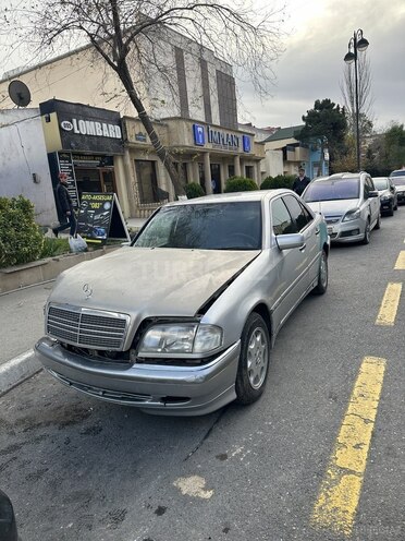 Mercedes C 180 1995, 224,000 km - 1.8 л - Sumqayıt