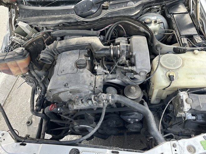 Mercedes C 180 1995, 224,000 km - 1.8 л - Sumqayıt