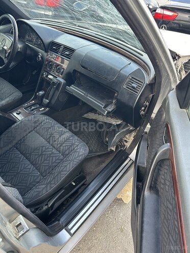 Mercedes C 180 1995, 224,000 km - 1.8 л - Sumqayıt
