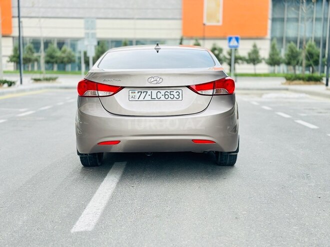 Hyundai Elantra 2013, 132,884 km - 1.8 l - Bakı