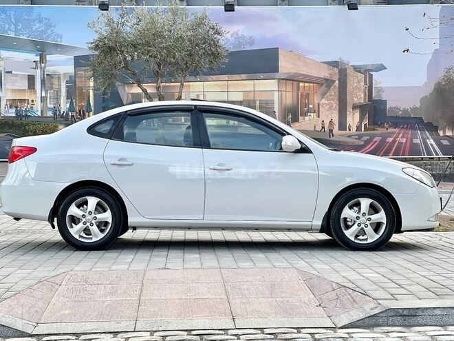 Hyundai Elantra 2010, 240,322 km - 2.0 l - Bakı