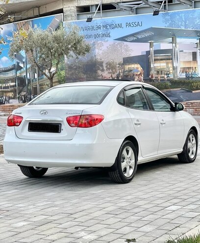 Hyundai Elantra 2010, 240,322 km - 2.0 l - Bakı