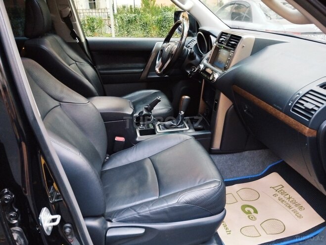 Toyota Prado 2011, 114,000 km - 2.7 l - Bakı
