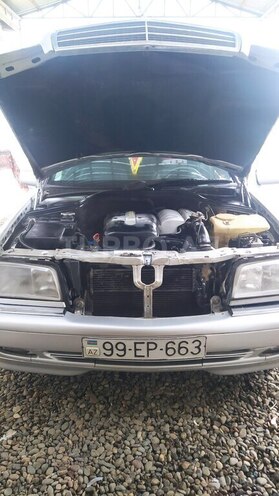 Mercedes C 220 1998, 139,900 km - 2.2 l - Bakı