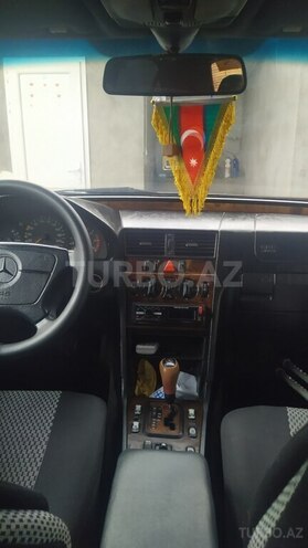 Mercedes C 220 1998, 139,900 km - 2.2 l - Bakı