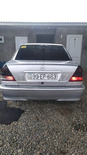 Mercedes C 220 1998, 139,900 km - 2.2 l - Bakı