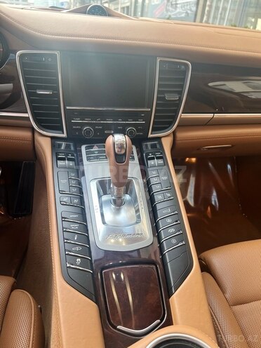 Porsche Panamera GTS 2012, 56,000 km - 4.8 l - Bakı