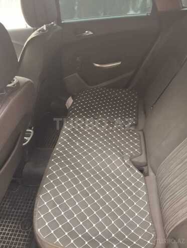 Opel Astra 2011, 215,000 km - 1.4 l - Qazax