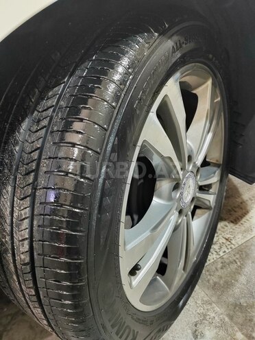 Mercedes E 220 2014, 180,000 km - 2.2 l - Bakı
