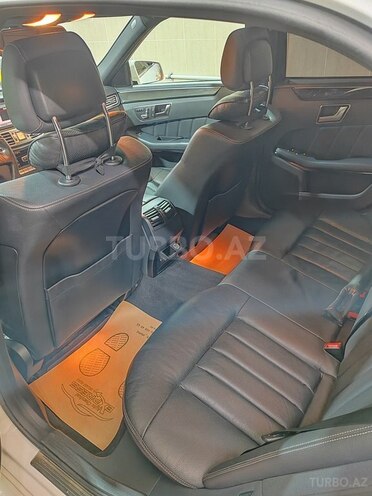 Mercedes E 220 2014, 180,000 km - 2.2 l - Bakı