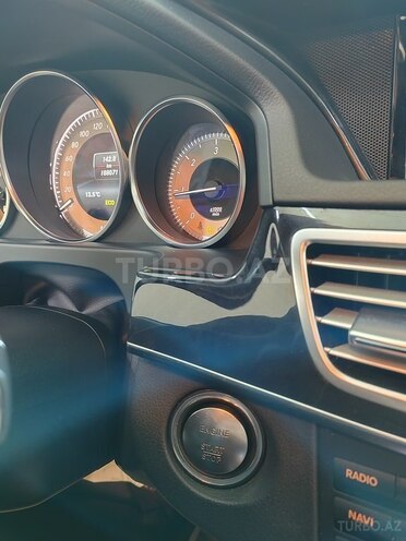 Mercedes E 220 2014, 180,000 km - 2.2 l - Bakı