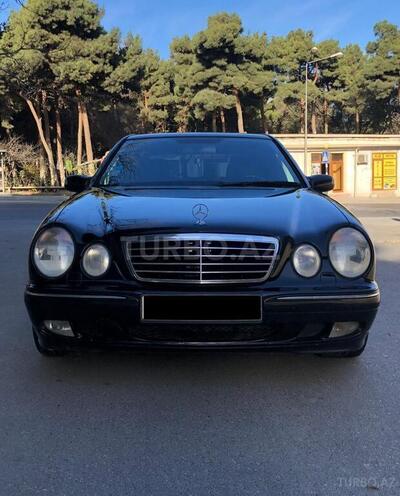 Mercedes E 270 2001, 364,217 km - 2.7 l - Bakı