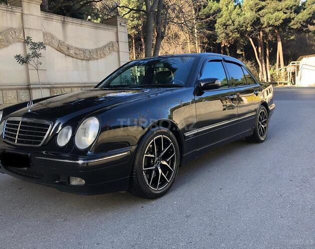 Mercedes E 270 2001, 364,217 km - 2.7 l - Bakı