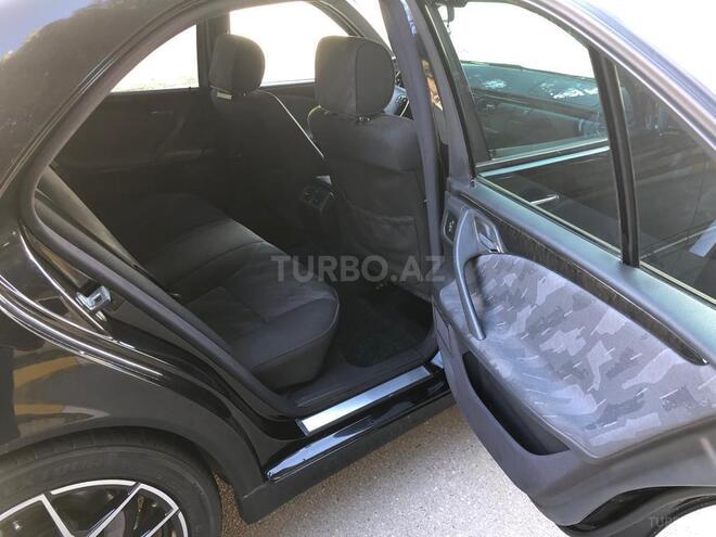 Mercedes E 270 2001, 364,217 km - 2.7 l - Bakı