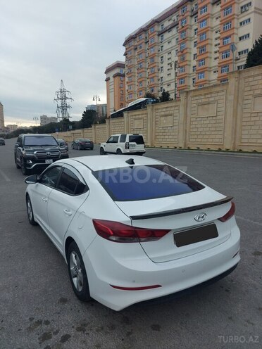 Hyundai Elantra 2016, 125,000 km - 1.6 l - Bakı