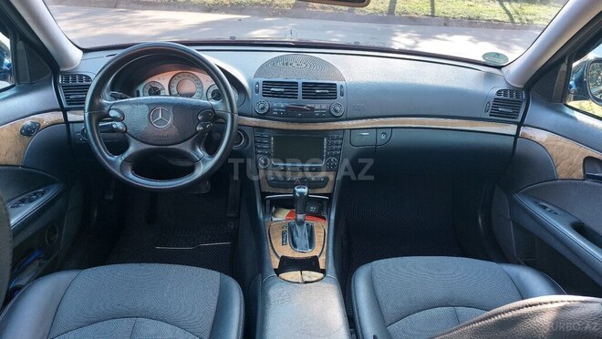 Mercedes E 220 2008, 285,000 km - 2.2 l - Beyləqan