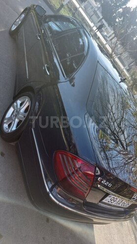 Mercedes E 220 2008, 285,000 km - 2.2 l - Beyləqan